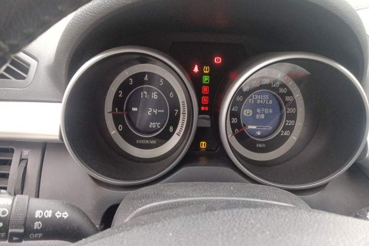 Used Bestune X80 2013 2.0L automatic luxury version