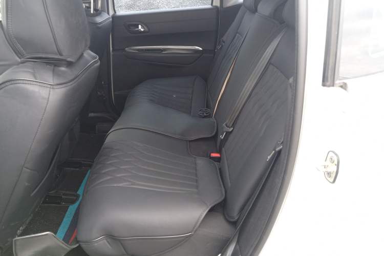 Used Peugeot 3008 2015 1.6THP Automatic Classic Edition