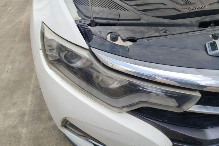 Used Soueast DX7 2018 Prime 1.5T Automatic Smart Connect Starry Sky Edition China V Standard
