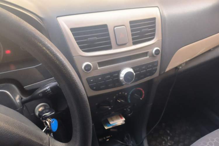 Used FAW Xiali 2012 N3 1.0L Sedan Base Model