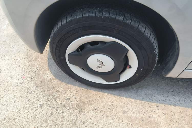 Used Wuling Hongguang MINIEV 2024 3rd Generation 215km Youth Edition Exterior 4