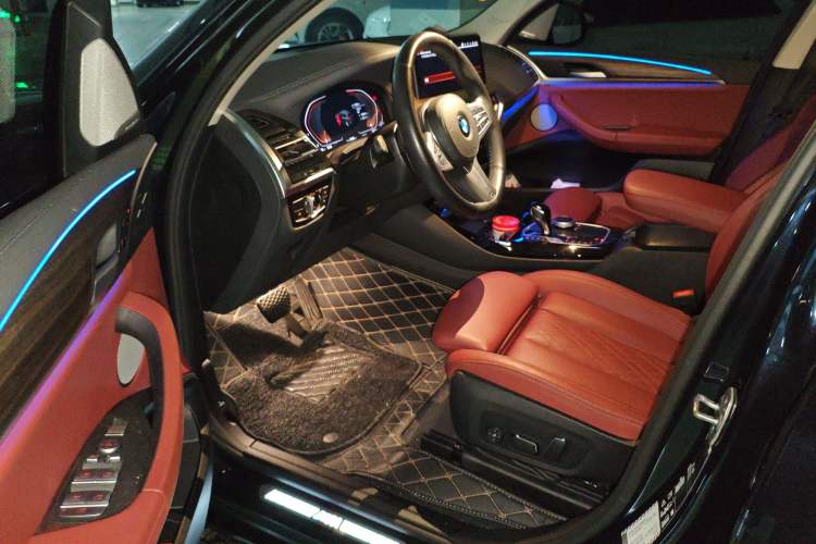 Used BMW X3 2023 Restyled xDrive30i Leading Edition M Night Sky Package Driver Seat