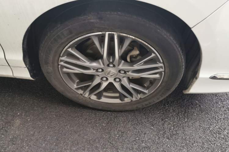 Used Honda Elysion 2019 2.0L Hybrid Luxury Edition
