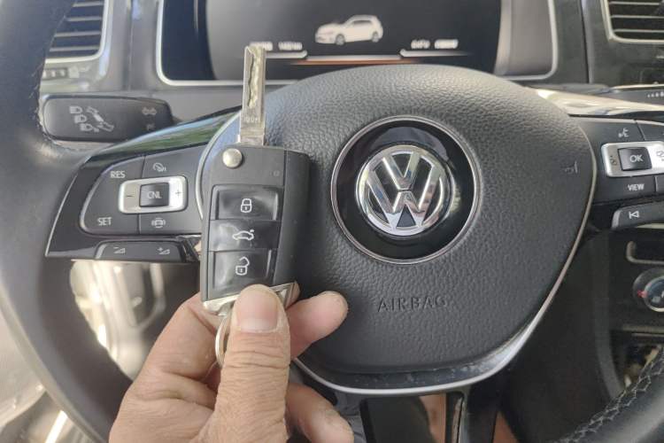 Used Volkswagen Golf 2020 280TSI DSG Comfort Version Vehicle Key