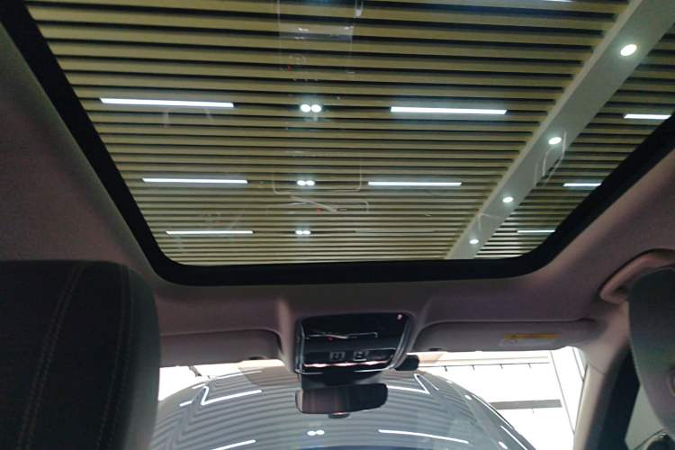 Used Land Rover Range Rover Velar 2018 P380 S
