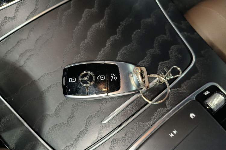 Used Mercedes-Benz E-Class (Import) 2022 E 260 Stylish Sports Edition
