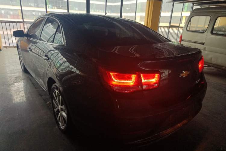 Used Chevrolet Malibu 2017 1.5T Automatic Luxury Edition Exterior 2