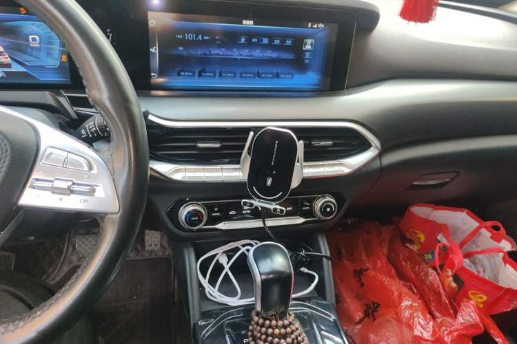 Used Bestune T77 2019 230 TID Automatic Prestige Version China VI Emission Standard