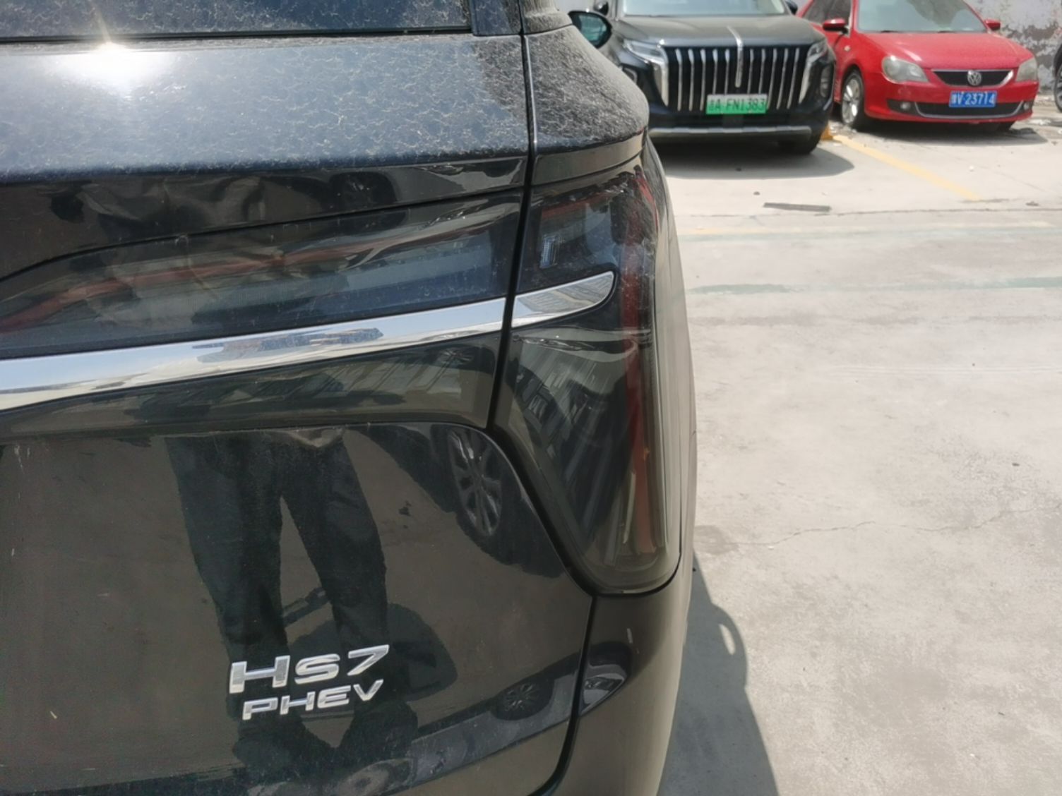 Hongqi HS7 PHEV 2024 2.0T PHEV Four-Wheel Drive Flagship Edition 7 Seats — снимка 9