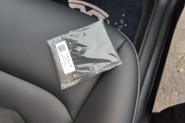 Used Tesla Model Y 2024 Rear-Wheel-Drive Version Vehicle Key