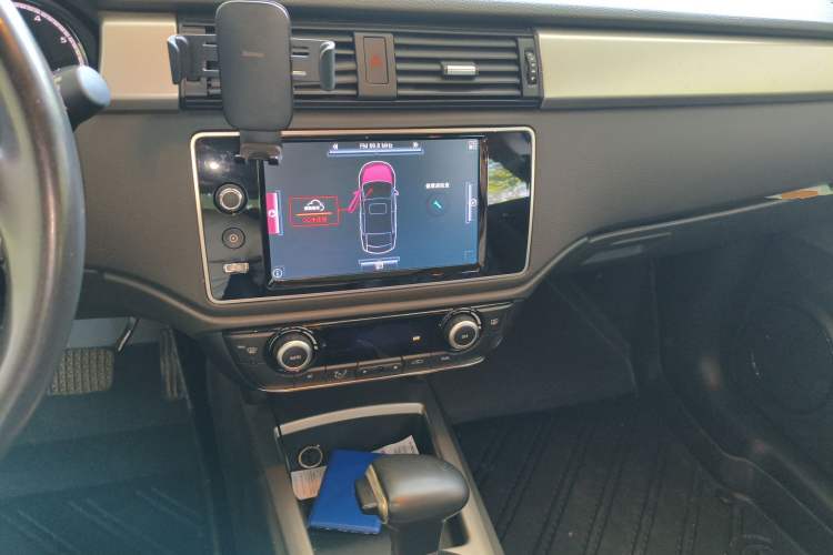 Used Qoros 3 2016 Sedan 1.6L Automatic Zhiyue Model
