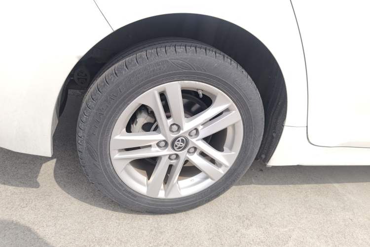 Used Toyota Levin 2019 185T CVT Luxury Edition China VI Standard
