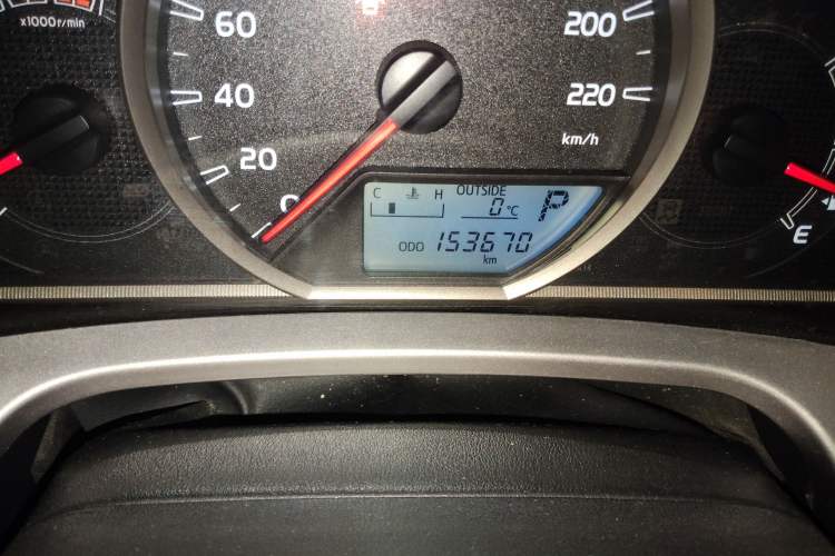 Used Toyota RAV4 2016 2.0L CVT Two-Wheel Drive Fashion Edition China V Standard
