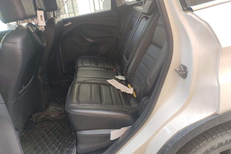 Used Ford Kuga 2019 EcoBoost 180 Two-Wheel-Drive Platinum Edition China V Standard Left Rear Seat