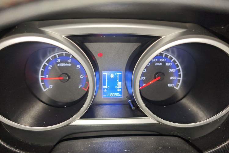 Used CHANGAN KAICHENG Ounuo S 2014 1.5L Luxury Model
