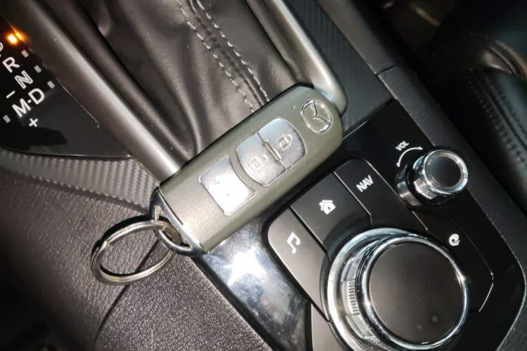 Used Mazda 3 Axela 2017 Sedan 1.5L Automatic Comfort Model Emission Standard China V Interior 1