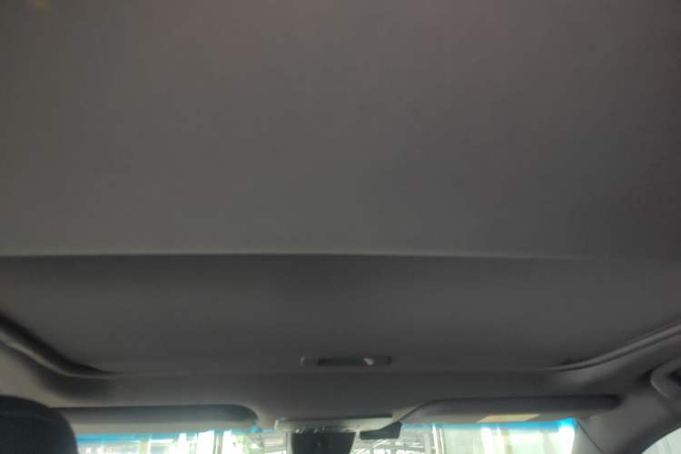 Used Toyota Avalon 2019 2.0L Ambition Edition China VI
