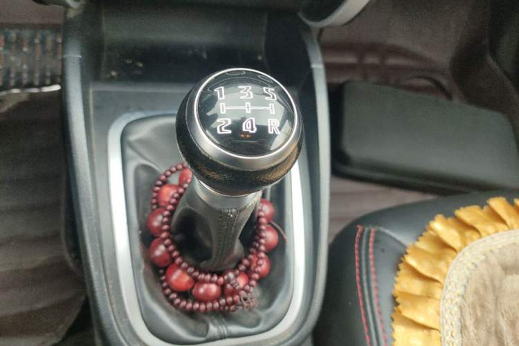 Used Bestune B30 2016 1.6L manual luxury version
