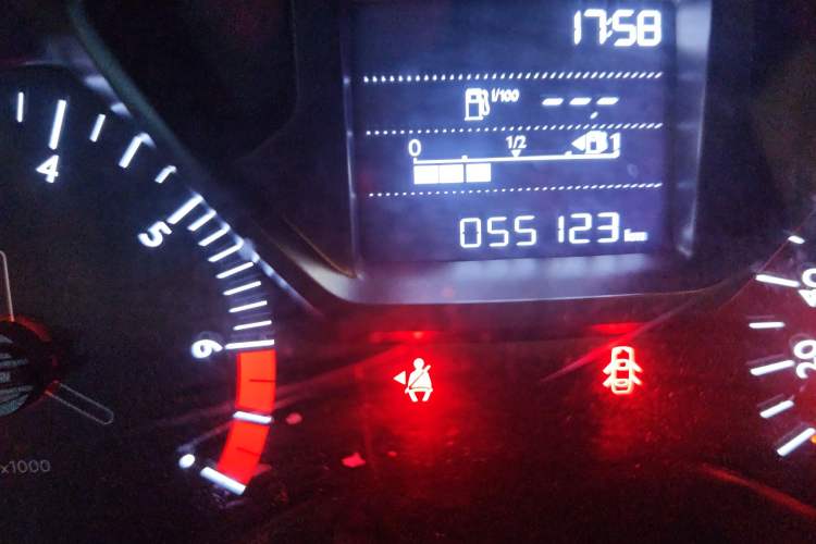 Used Citroen Elysee 2018 1.6L Manual Fashion Edition
