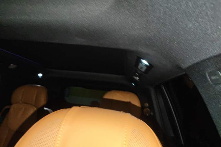 Used Hima AITO M9 2024 Range-Extended Max Edition 42 kWh 6-Seater Version Headliner