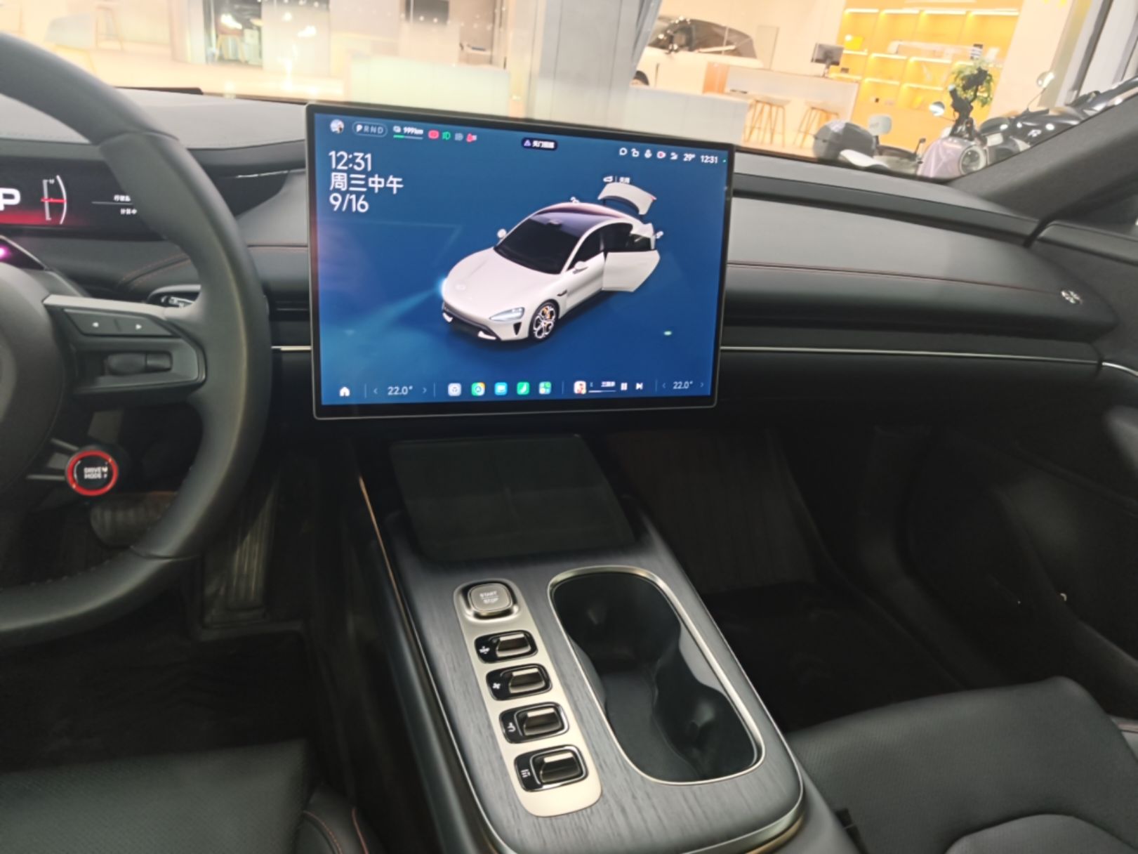 Xiaomi Auto SU7 2024 Rear-Drive Ultra-Long Range Advanced Pro-Level Intelligent Driving Version — снимка 17