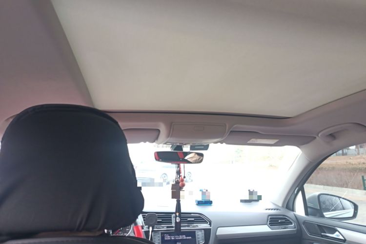 Used Volkswagen Tiguan L 2017 330TSI Automatic Two-Wheel Drive Luxury Edition Headliner