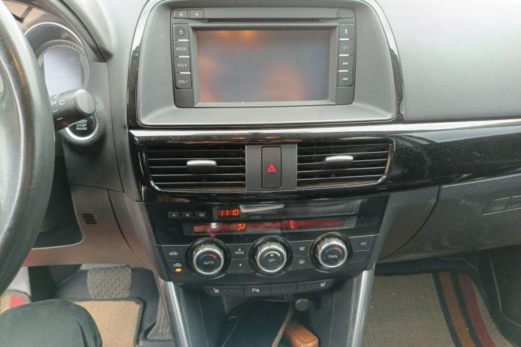 Used Mazda CX-5 2013 2.5L Automatic 4x4 Luxury Version
