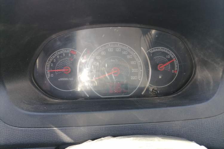 Used Wuling Zhengcheng 2015 1.5L Comfort L3C Instrument Cluster
