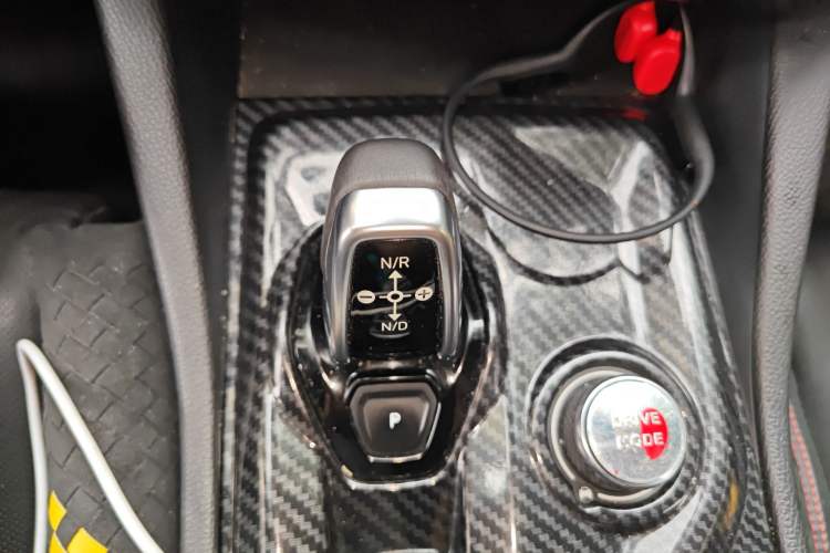 Used Lynk & Co 03 2019 2.0TD Automatic Jing Pro Edition Gear Lever