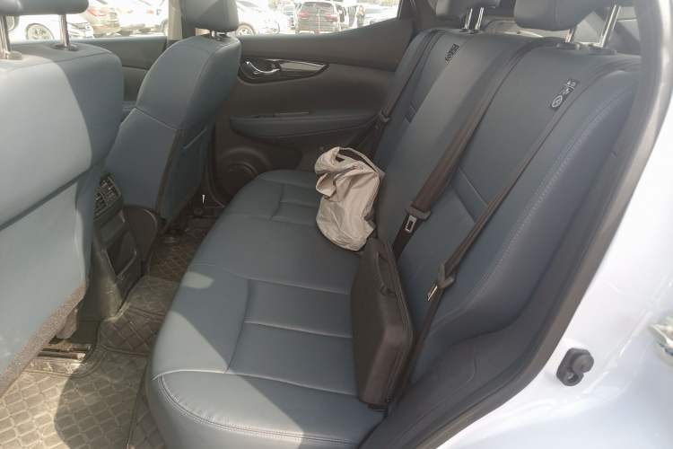 Used Nissan Qashqai 2025 Honor 2.0L CVT XV+ Leading Edition
