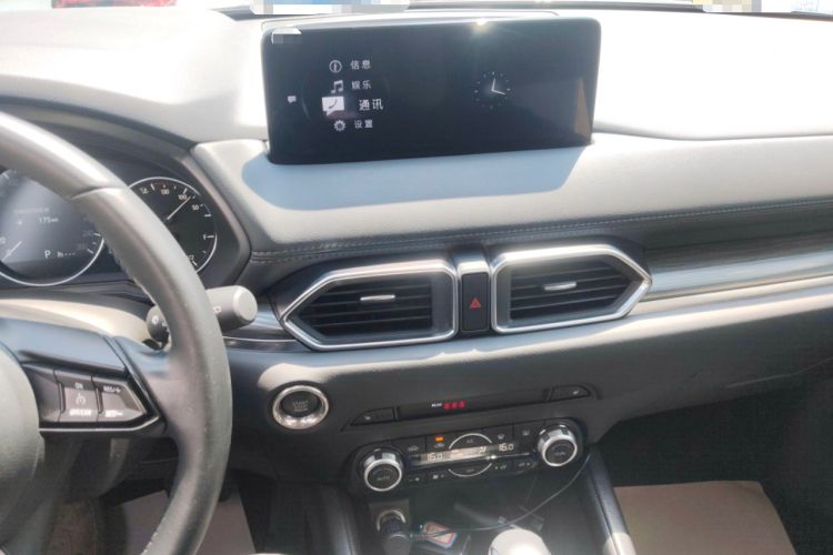 Used Mazda CX-5 2022 2.0L Automatic Two-Wheel Drive Zhiya Version Audio And AC Panel