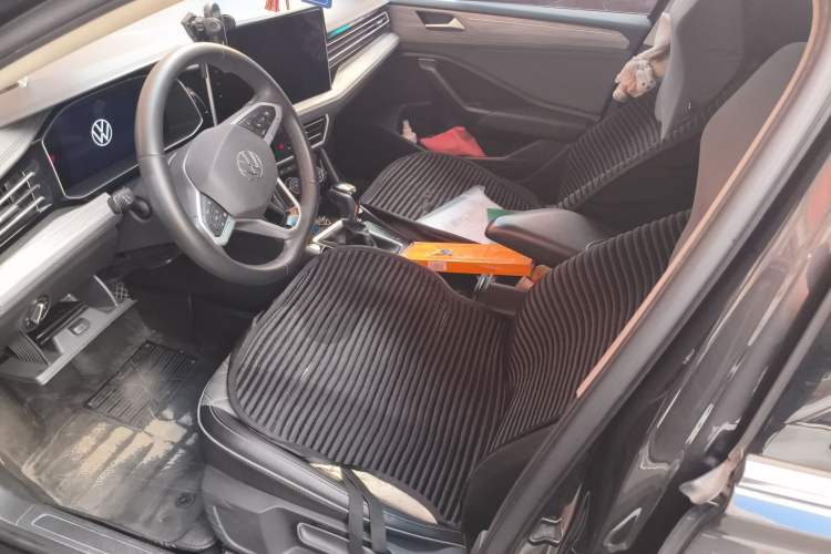 Used Volkswagen Sagitar 2023 300TSI DSG Excellence Edition Left Front Seat