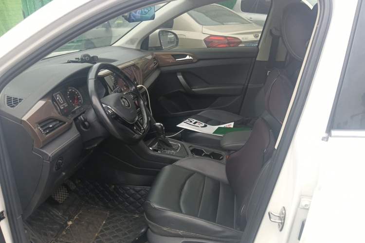 Used Volkswagen Tharu 2020 280TSI Two-Wheel Drive Luxury Edition China VI Standard Left Front Seat