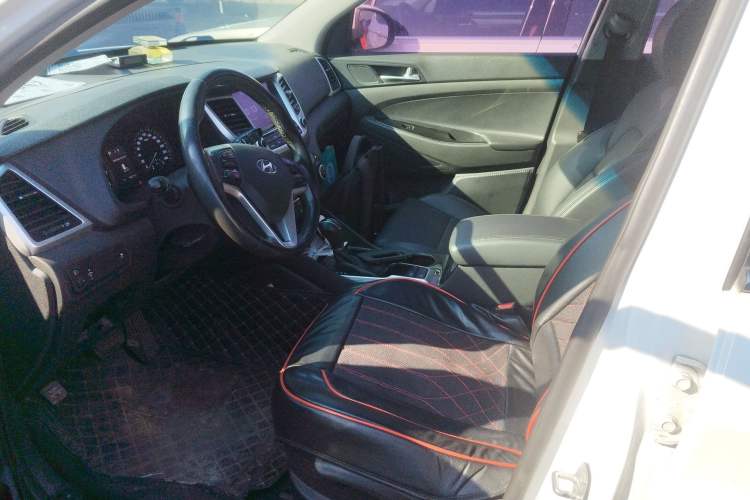 Used Hyundai Tucson 2015 1.6T Dual-Clutch Two-Wheel-Drive Smart Model
