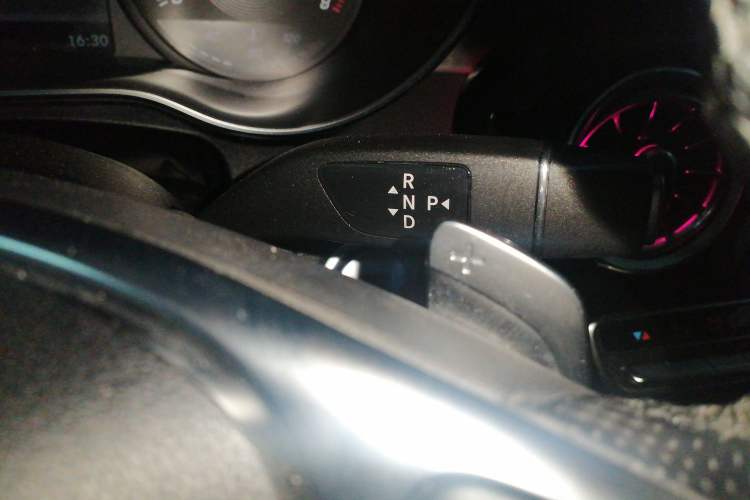 Used Mercedes-Benz C-Class 2017 Facelift C 200 Coupe