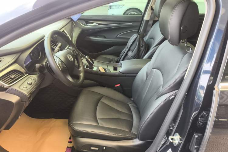 Used Buick LaCrosse 2020 652T Luxury Version Left Front Seat