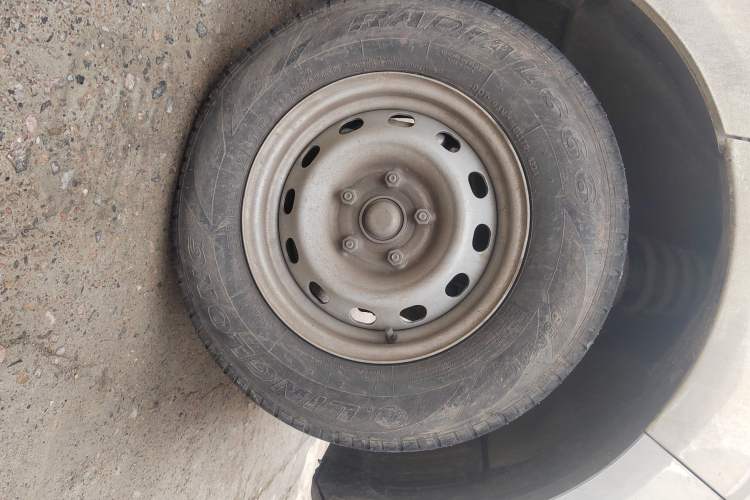 Used Farizon Xingxiang V 2023 V6E Ningde Times 38.64 kWh Value Edition
