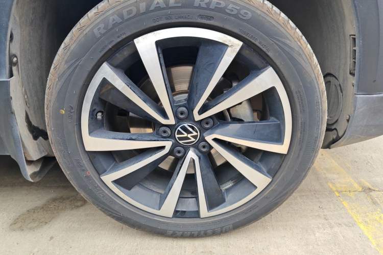 Used Volkswagen Tharu 2021 280TSI Two-Wheel-Drive Luxury Plus Edition