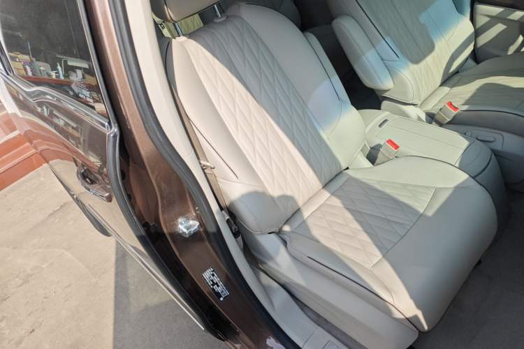 Used Buick GL8 2021 Land Cruiser Executive 652T Premium Model
