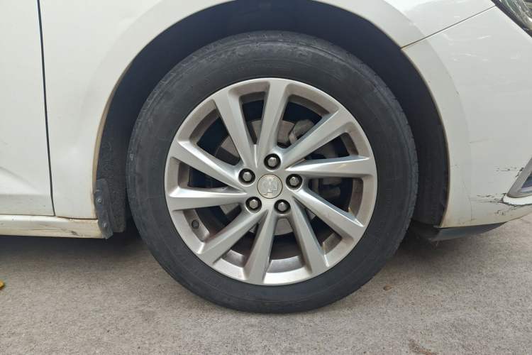 Used Buick Verano 2019 Sedan 15S Automatic Leading Model
