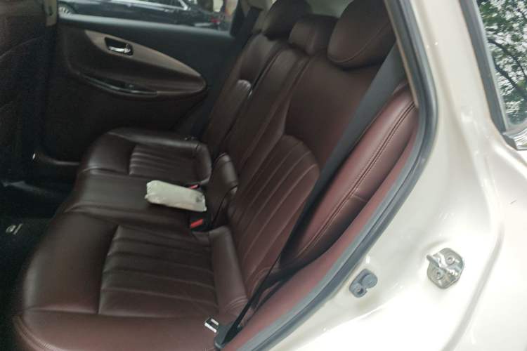 Used Infiniti QX50 2015 2.5L Enjoyment Edition