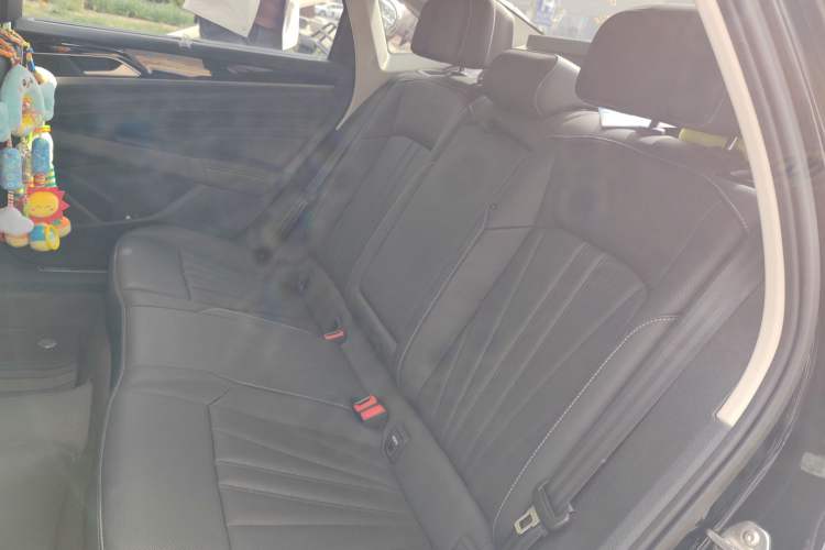 Used Volkswagen Passat 2025 Outstanding Model 380TSI Dragon Glory Edition