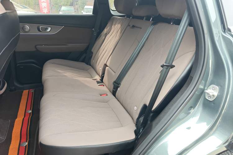 Used Chery Fengyun T8 2025 1.5T 130km Deluxe Version 5 Seats