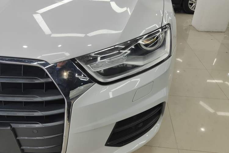 Used Audi Q3 2017 35 TFSI Fashion Model
