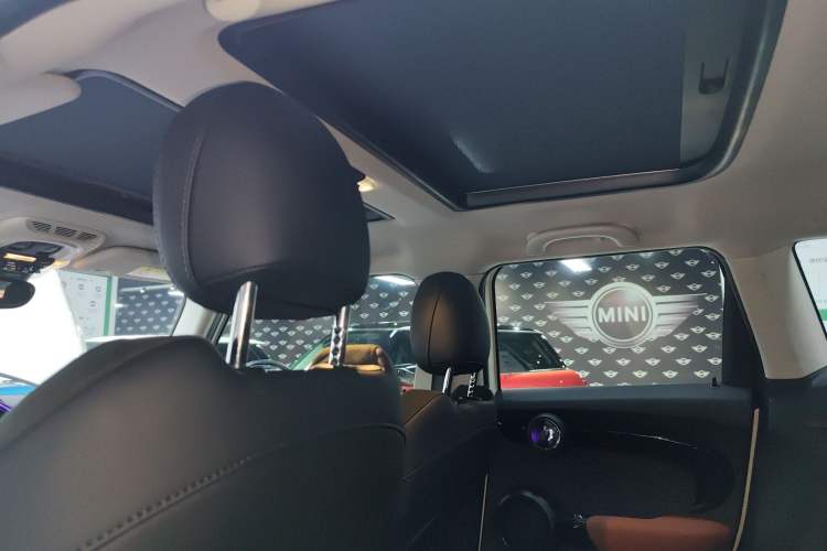 Used MINI 2018 2.0T COOPER S Classic Edition Five-Door Version Headliner