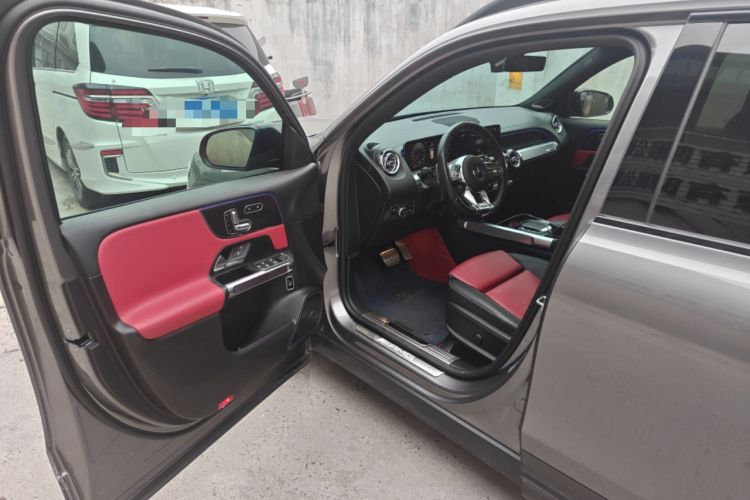 Used Mercedes-Benz GLB AMG 2021 AMG GLB 35 4MATIC
