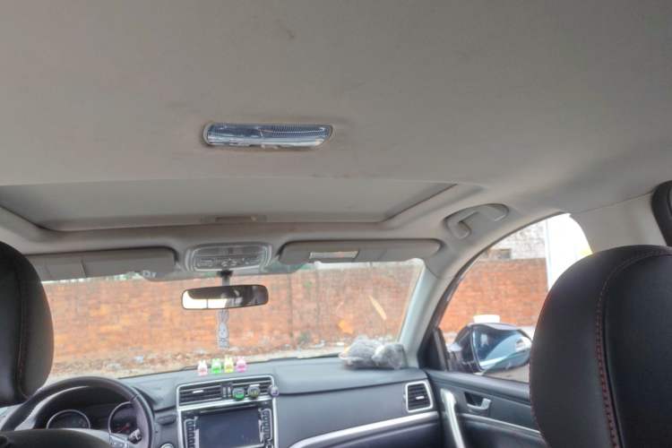 Used Haval H6 2017 Blue Label Sport Edition 1.5T Automatic Two-Wheel Drive Luxury Model Headliner