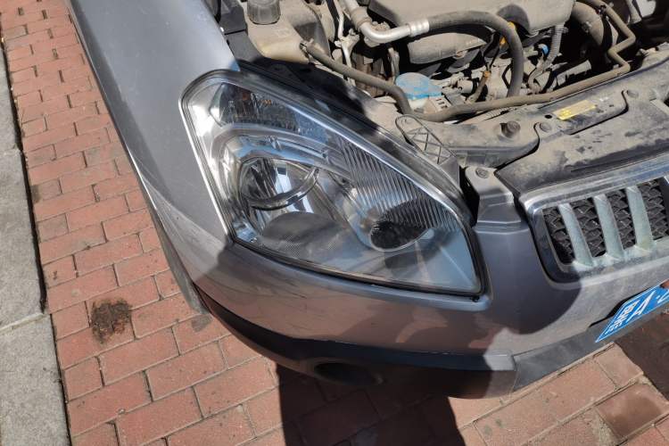Used Nissan Qashqai 2012 2.0 XL Fire 6MT 2WD Right Front Headlight
