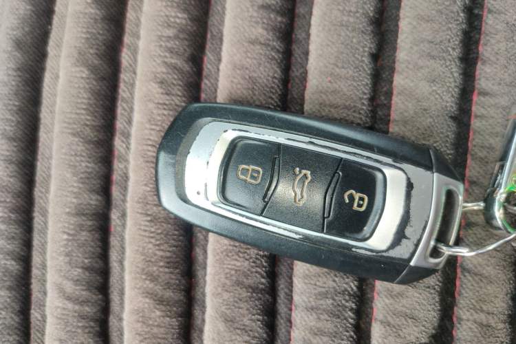 Used Geely Auto Vision X6 2016 1.3T CVT Flagship Model