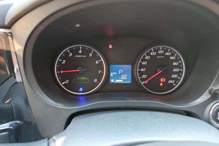 Used Mitsubishi Outlander 2018 2.0L Two-Wheel Drive Glory Edition 5 Seats